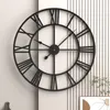 Modern 3d Büyük Duvar Saatleri Roman Sayılar Retro Rol 40cm Metal Demir Doğru Sessiz Nordic Asma Süsleme Oturma Odası Dekor 240318