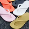 Kvinnors flip flops tjocka bottenplattform thong sandaler sommarskor mjuka badrum tofflor kudde bilder utomhus inomhusskor W220225