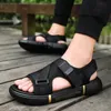 Outdoor Traspirante Comfort Slip on Plus Size Scarpe aperte Sandali casual Scarpe estive Sandalo Sandali da uomo in PVC Sandali da trekking 240327