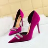 Robe chaussures pointues talons aiguilles strass mode femmes pour peu profond 34-43 plus taille velours femmes pompes banquet chaussure de mariage sexy