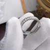 Originele hot selling van caleidoscoop ring dames volledige diamant rosé goud smal klavervoorstel met logo