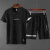Summer Mens Casual Sports Suits Twopiece Set Set Free Mleeved Tshirt Pants Summer Oddychający Ultrathin Style 240401