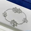 Luxury Top Fine Brand Bangle for Women S925 Sterling Silver Clover Five Flower Bracelet Diamond Necklace High Grade Embedding Sparkly Designer Jewelry