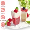 Bicchieri usa e getta Cannucce 30 pezzi quadrati Mini dessert con cucchiai Plastica trasparente Parfait Antipasto Tazza Ciotola da portata Degustazione Dessert per feste