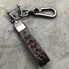 Anahtarlıklar Landards Keychain Araba Halkası Anahtarlık Pavilion Anahtarlık Hediyesi Yaratıcı Nissan BMW Honda Motosiklet Anahtarı J240330