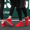 Stövlar 2022 vinterkvinnor män sneakers rött gummi botten sneaker man hålla varm plysch mode laceup män kausal skor platt älskare skor