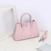 2024 Primavera Nuova Borsa da donna in vera pelle Togo Headlayer Pelle bovina Giardino Tessitura Tracolla Borsa a tracolla portatile