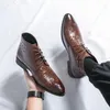 Scarpe casual Modello di coccodrillo Modello nero Mocsins di grandi dimensioni Mococcasi in pelle italiana