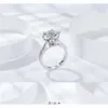 Trendy Sterling Sier Fine Jewelry Lab skapade Diamond Engagement Promise Rings for Women 2 CT Moissanite Wedding Ring