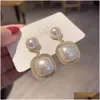 Stud 925 Sier Diamond Solded Geometric Stud Pearl Earrings Womens Light Niche Design Gold Earring Lady Earings smycken Pendant Drop D DH8W9