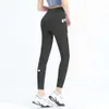 2024 Lululemeni Women Yoga Leggings Fiess Push Up Упражнения бег с боковым карманным тренажерным залом бесшовные персиковые брюки Ki68
