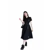 Grundläggande avslappnade klänningar Designer P Family 23 Spring/Summer New Fashion Classic Pocket Triangle Label Shirt Neck Neck Dress (med Belt) D7G0