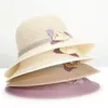 ベレー帽の夏のビーチホリデーパナマキャップ折りたたむ可能な広いブリム麦わら帽子韓国かぎ針編み花キャップ通気性のある日焼け止めバケツ帽子