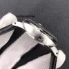 Designer Luxury Watch Fashion Wristwatch Factory Sapphire Mirror Automatisk rörelse Storlek 44mm Cowhide Strap