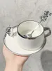 Tassen Becher Keramik Tasse Wasser Haushalt Kaffee Set Einfaches gut aussehendes Mädchen