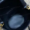 Nova Gaby Bucket Bag em Bolsas de Ombro de Pele de Cordeiro Designer de Luxo 10A Couro Genuíno Flap Mulheres Alça Superior Alça Destacável Crossbody Bolsa Preta Bolsa de Correntes de Ouro