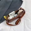 حقيبة Crossbody للنساء الجديدة شخصية حار فتاة على غرار برشام الأزياء الأزياء متعددة الاستخدامات