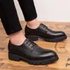 Sıradan Ayakkabı İngiliz Stil Erkek Moda Düğün Partisi Platformu Dantal Derby Ayakkabı Siyah Orijinal Deri Oyma Brogue Geylik