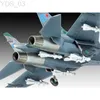 Aircraft Modle Revell 03948 1/144 Plastmodell Rysk Suchoi Su-27 Flanker Fighter Assembly Model Building Kits för hobby DIY YQ240401
