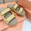 Dikke zool pantoffel Designer dames open teen strandvakantie vakantie slip-on schoenen nieuw merk vrouwelijke outdoor effen kleur flats