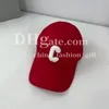 Klassieke canvas hoed designer geborduurde hoed rode honkbal pet voor mannen vrouwen lente zomer casual hoed vakantie zonnebrandcrème hoed