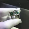 Cluster Ringen Zilver Uitstekende Cut 1 Ronde Diamant Test Geslaagd Groene Moisaniet Paar 925 Emerald Ring Mannen Vrouwen Sieraden