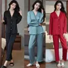 MHGE SEXY PAJAMAS PAJAMAS CONCUTÉE SET Satin Femmes Sexy Sexe 2 pièces Sleeping Whary Pyjamas Loungewear Solid Nightwear Spring New Bathrobe Shirt Pants 2404101