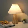 Table Lamps Nordic Vintage Night Light USB Pleated Decorative Lights Wooden Base LED Aesthetic For Bedroom Living Room
