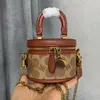 Lady Designer Bags 2023 Nieuwe TRAIL Mini Leuke Decoratieve Hanger All-match Chain Handtas Crossbody Box Bag