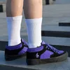 Joiints paarse skateboarden schoenen voor mannen atletische sneaker mid top anti-slip casual zacht lederen vatbaar ademende tennis 240329