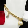 Catena 2022 Nuovi gioielli di marca di lusso Ciondolo con perle e zirconi Bracciale a catena multistrato adatto per regali per donne e uomini Q240401