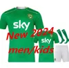 Irlandia Północna 2024 Euro Puchar Piłka nożna Nowa drużyna narodowa 2025 24 25 Koszulka piłkarska Zestaw dla dzieci ustawiony do domu na zielony mundurek białych mężczyzn Charles Thompson McNair 999