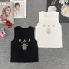 Kvinntankar Camis Designer 24 Early Spring New P Family Gold Thread Letter Fashion Slim Fit Sticked Tank Top for Women VSXX