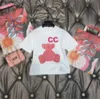 bambino Designer di lusso Set di abbigliamento T-shirt per bambini Abiti corti con monogramma rosa Marchio di moda britannico estate tesori e ragazze in cotone a due pezzi