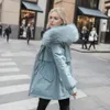 Womens Down Parkas Femmes Veste d'hiver Parka Vêtements Lâche Manteau Court Doublure en Laine À Capuche Col De Fourrure Chaud Épais Vêtements De Neige Oversize Rembourré