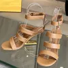 2024 Sommer neu kommen Frauen seltsame Ferse Sandalen offene Peep Toe hochwertiges echtes Leder Knöchel Schnalle Riemen sexy Stil Frauen Kleid Designer Sandalen