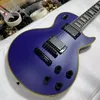 chitarra elettrica personalizzata, colore viola, corpo in mogano, tastiera in palissandro, finitura satinata, pickup attivi, spedizione gratuita