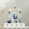 Baby Rattle Toy Whale Mobile Wood Born Ocean Felt Bell Häng Teksaker 0-12 månad Bed Bell Holder Bracket Spädbarn Crib Toy Gift 240327