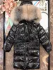 2021SS Designer Kids Down Jacket Hat Löstagbar kattlogotyp Silver Foxx Fur Collar Brand Winter Highend Boys Girls Midi Hoodie Coat 4866597