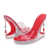 Zapatos de vestir Nuevo diseño Colgante de gemas Tacones claros extraños Plataforma Zapatillas de cuña Sandalias transparentes de PVC Zapatos de fiesta de verano para mujer H24040165SI