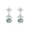 Boucles d'oreilles soleil lune Tonghui mousse verte S925 argent incrusté d'agate d'herbe d'eau mode européenne et américaine