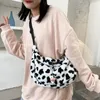 Sacs à bandoulière INS Super vaches modèle sac de créateur femme 2024 Style mignon peluche fourre-tout grande capacité bandoulière