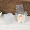 ギフトラップ10pcs白いフロストドットキャンディボックスPVCスクエアプラスチックパッケージバッグ結婚式の誕生日パート用品