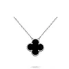 Mode S925 Silver Van High Version Clover Halsband Kvinnor Full Diamond Agate Fritillaria Pendant CLAVICLE CHAVE CHEGE WED LOGO