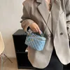 أكياس الكتف ins سلسلة الأزياء حقيبة صغيرة نساء 2022 New Lingge prosonsile Crossbody Box Handheld H240401