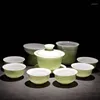 Zestawy herbaveware 9pcs Zestaw herbaciany Travel Travel Travel Treaset Portable Celadon Green Porcelain Teacup Kongfu z pokrywką