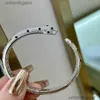 Top Luxury Fine 1to1 Original Designer Armband för kvinnor avancerad S925 Silverpläterad guldarmband Högkol diamant Leopard Cheetah Carter Bangle smycken