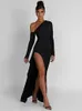 Mozision Oblique Shoulder Thigh High Split Maxi Dres Long Sleeve Backless Bodycon Sexy Club Party Dress Vestidos 240323