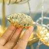 LED -strängar Pinecone Light String Christmas Scene Layout Battery Box Tree Pendant Form LED -lampor YQ240401