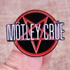 Broşlar Motley Crues Emaye iğneleri pentagram rock grubu müzik anime yaka rozetleri sırt çantası kot pantolon broş moda takı hediyeleri